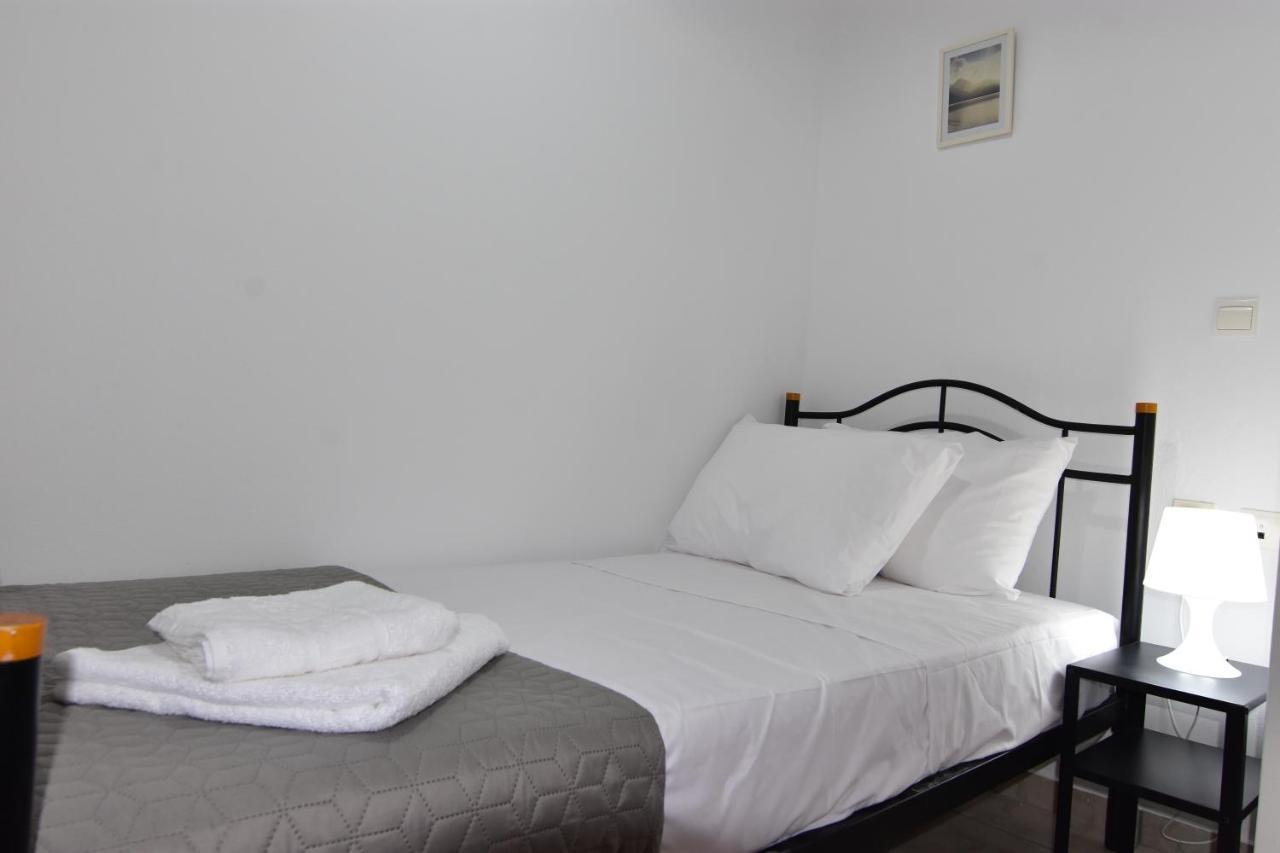 Iakovos Apartments Chorafakia Eksteriør bilde