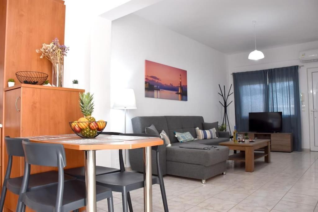 Iakovos Apartments Chorafakia Eksteriør bilde
