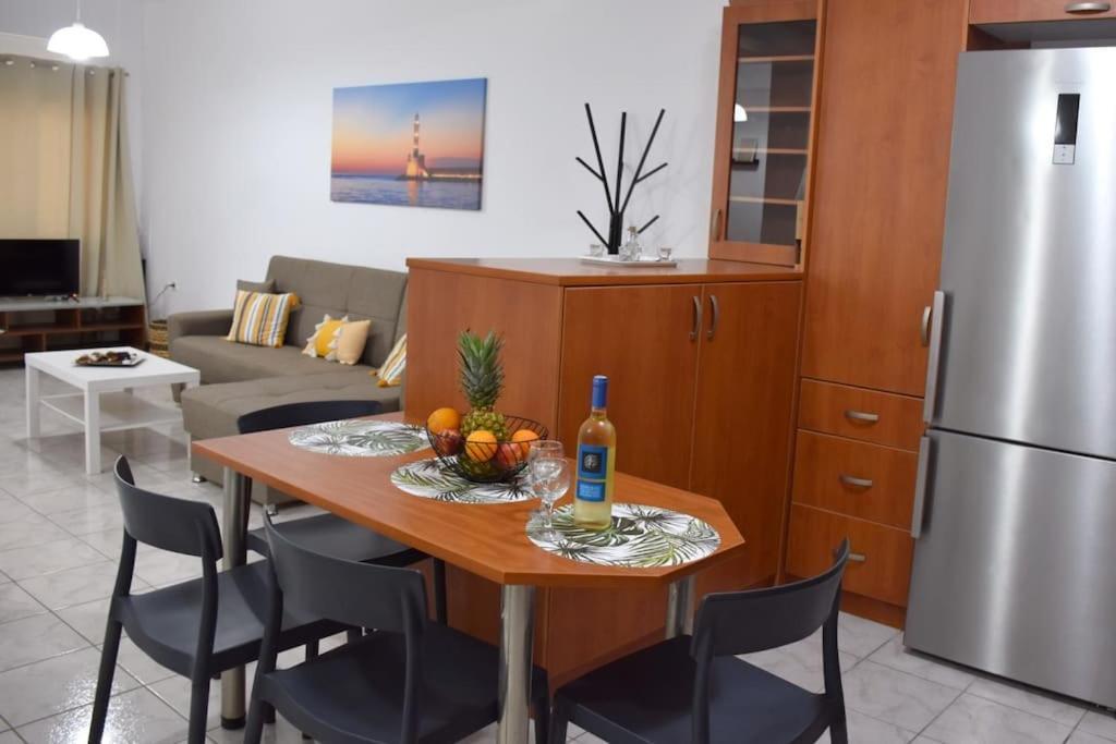 Iakovos Apartments Chorafakia Eksteriør bilde