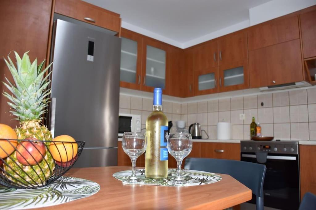 Iakovos Apartments Chorafakia Eksteriør bilde